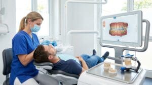 ¿Qué es la rehabilitación neuro oclusal y cómo puede ayudar a la salud bucal?