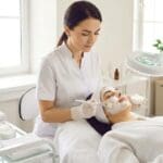 ¿Qué son los tratamientos faciales y para qué sirven?