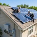 ¿Qué es la instalación de placas solares y cómo funciona?