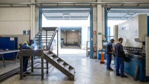 ¿Qué es la serralleria industrial en España y por qué es tan importante para las empresas?