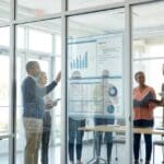 ¿Qué significa la transparencia en la gestión de comunidades?