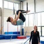 ¿Qué es el trapecio acrobático y cómo se practica?