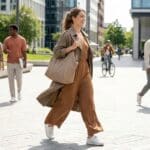 ¿Qué es la moda a la última y respetuosa con el movimiento?