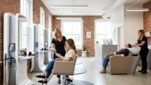 ¿Qué es una peluquería moderna y por qué es más que un corte de pelo?