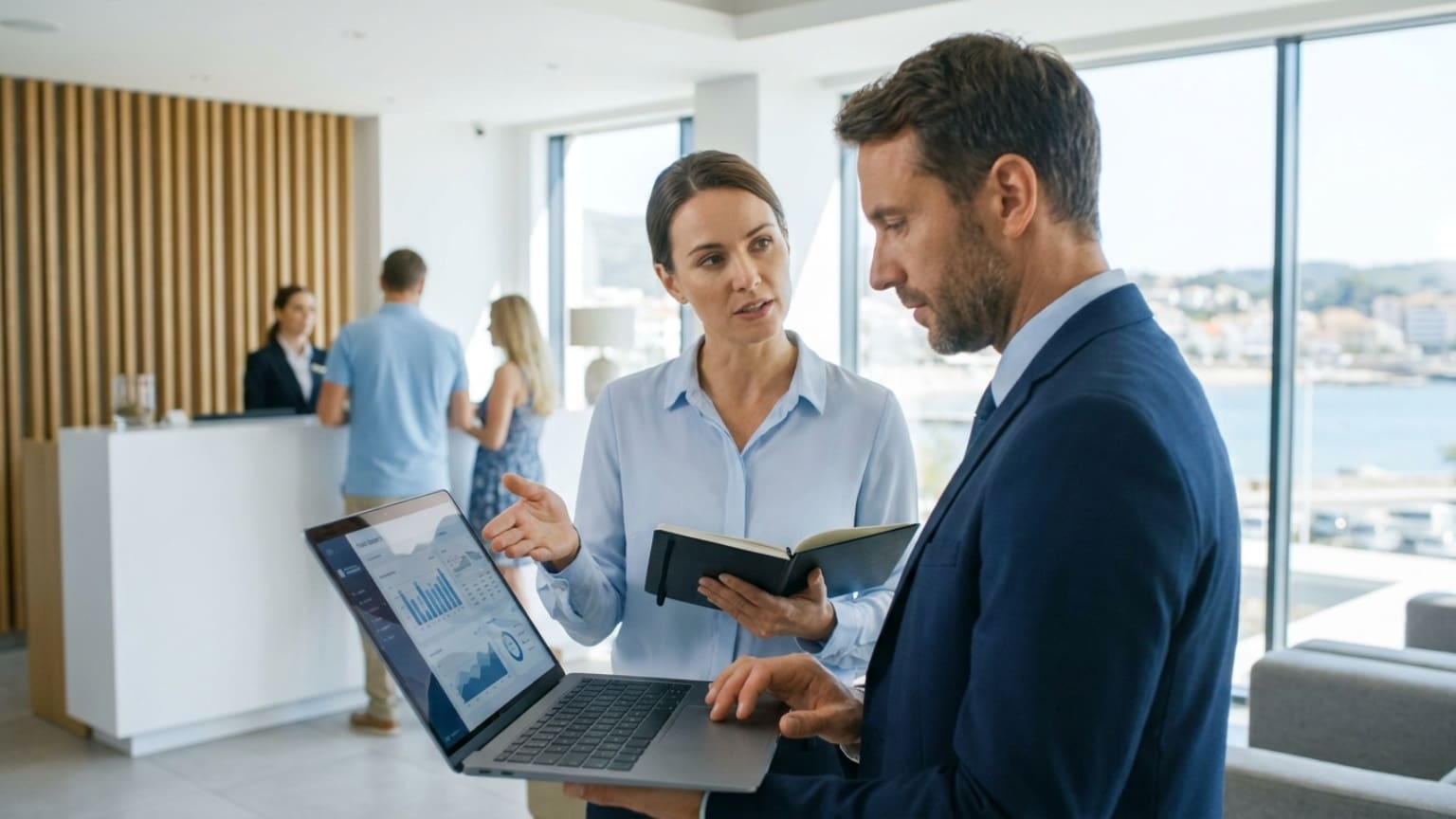 ¿Qué es un consultor de alojamientos turísticos y cómo ayuda al sector?