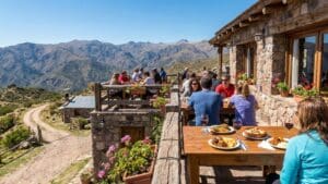 ¿Qué hace especial a un restaurante de montaña en Córdoba?