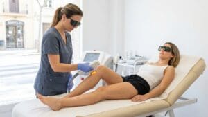 ¿Qué es la depilación láser y cómo se realiza en Banyoles?