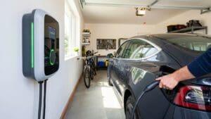 ¿Qué es un cargador de coche eléctrico y cómo funciona?