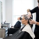 ¿Qué son los tratamientos capilares y cómo benefician el cabello?