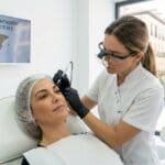 ¿Qué es el maquillaje permanente para la confianza en España?