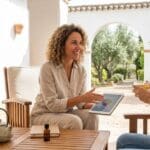 ¿Qué es una terapeuta holística en Andalucía y cómo puede ayudar al bienestar?