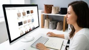 ¿Qué considerar al buscar bolsos para mujer online?