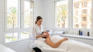 ¿Qué es la estética en Palma y por qué es importante para el cuidado personal?