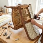 ¿Qué se necesita para tapizar el respaldo de una silla?