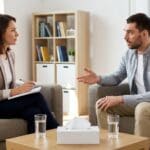 ¿Qué es la terapia psicológica y para qué sirve?