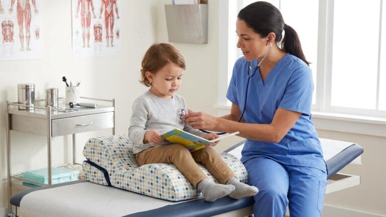 ¿Qué es un cojín para exploración infantil y por qué es tan útil?