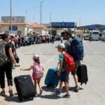 ¿Qué es la migración y cómo impacta en las sociedades actuales?