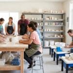 ¿Qué son las clases de cerámica para adultos y por qué son una buena opción?