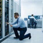 ¿Qué es el mantenimiento informático para empresas y qué incluye?