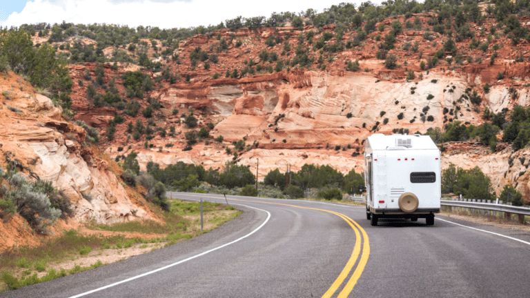 Ruta por pueblos con encanto mientras se disfruta de viajar en autocaravana.