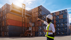 Los errores más caros al importar maquinaria industrial