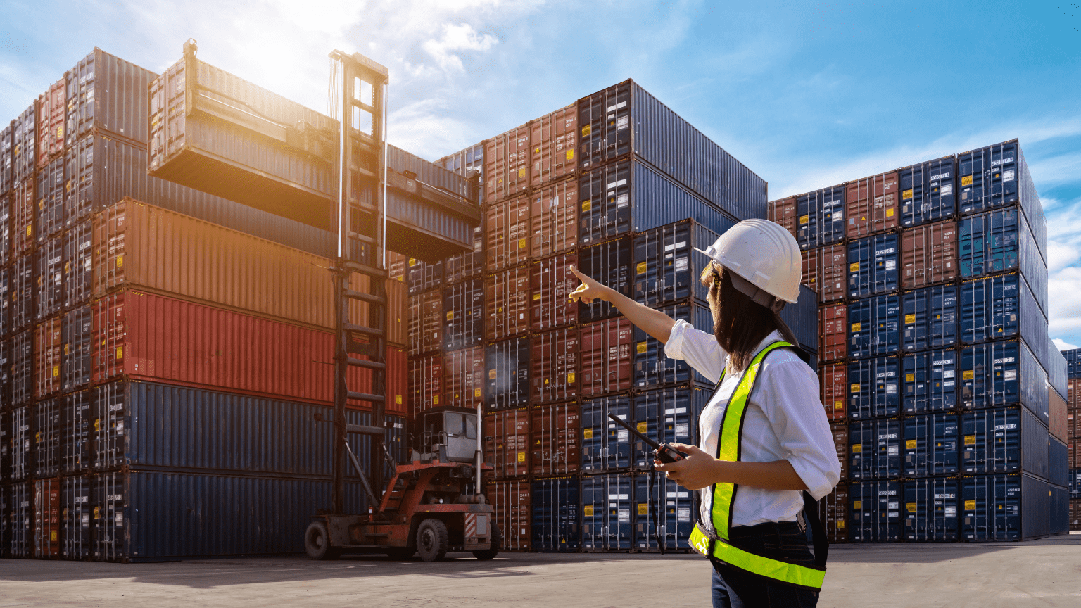 Los errores más caros al importar maquinaria industrial